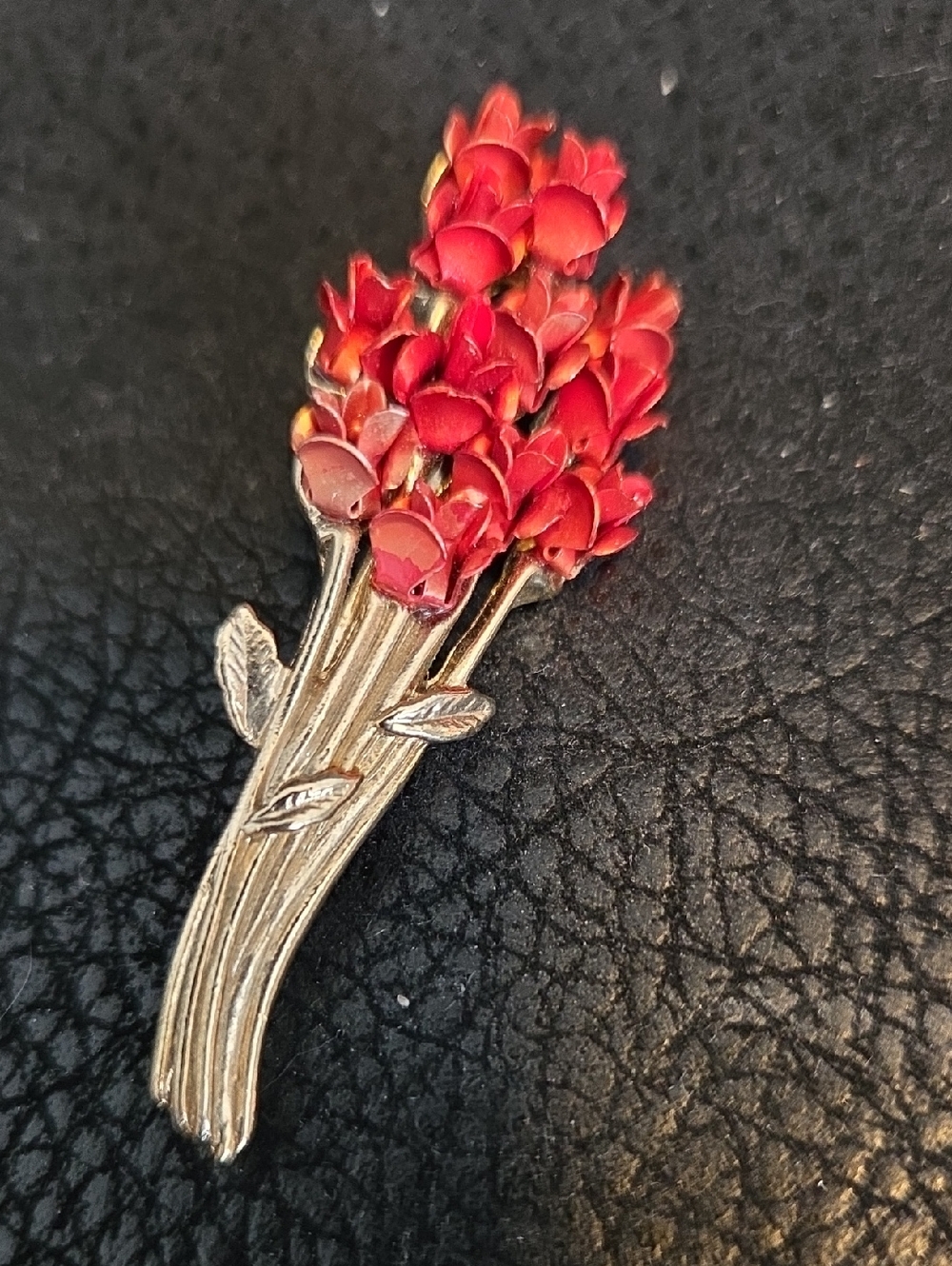 David Monn Vibtage Red Roses Floral Bouquet Brooch - MOTHER'S DAY